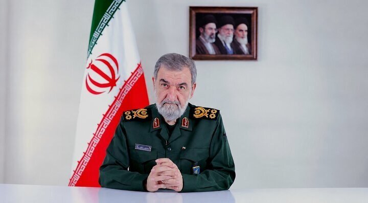 هشدار محسن رضایی به امارات: میزبانی از قصاب غزه عواقب خوبی نخواهد داشت